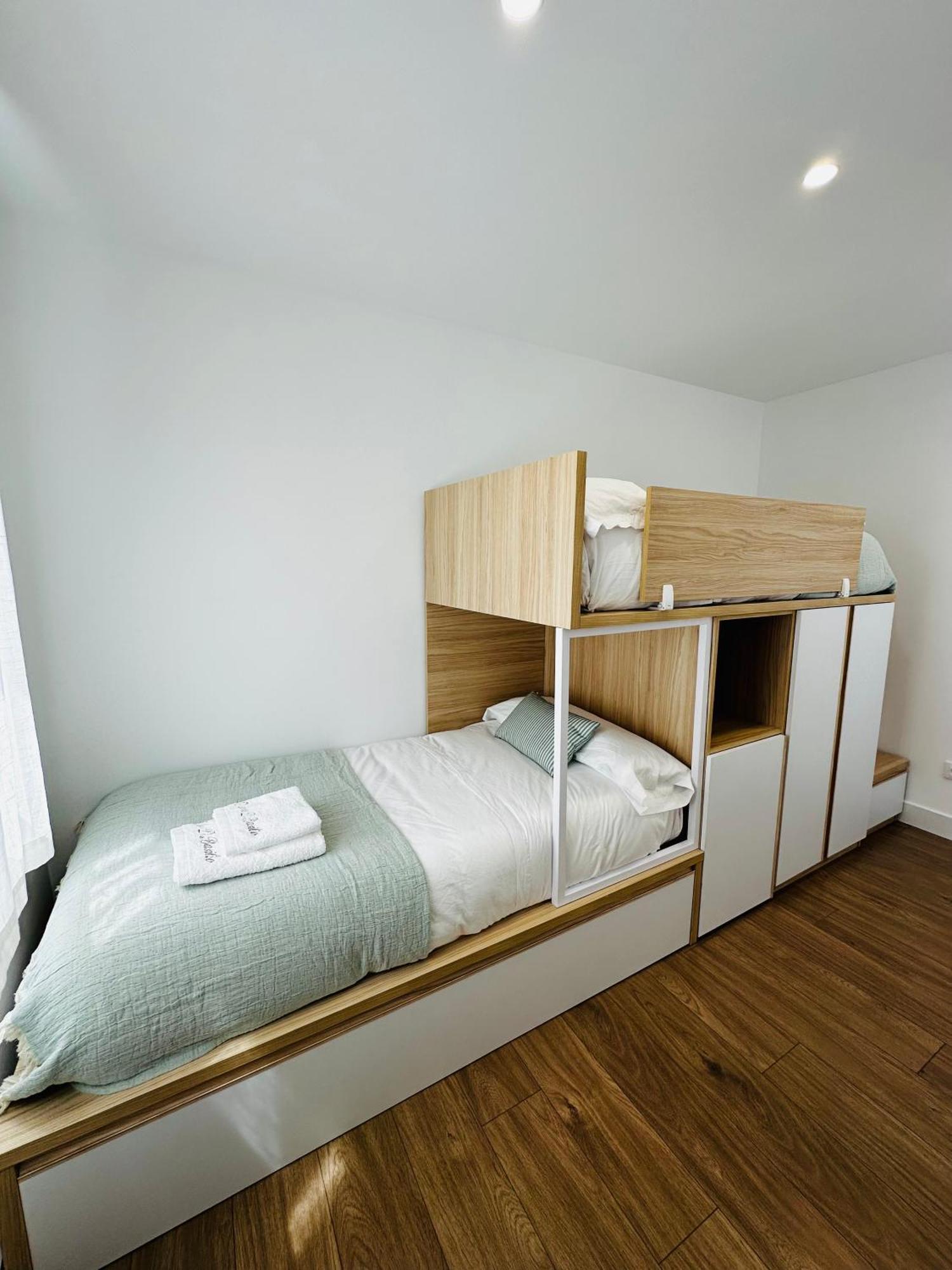 Apartmán O Lar De Don Basilio Redondela Exteriér fotografie
